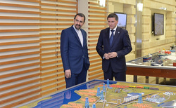 Дмитрий Кобылкин и посол Ирана в РФ Мехди Санаи