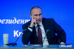 12 ежегодная итоговая пресс-конференция Путина В.В. Москва, путин владимир, жест рукой