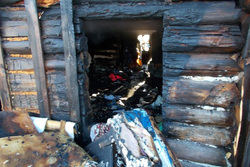 Последовавший за взрывом пожар оставил семью без жилья и имущества