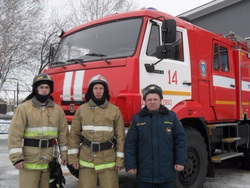 Шадринские пожарные спасли детей