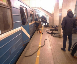 По последним данным, в питерском метро погибли 10 человек
