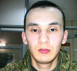 По словам родственников, Денис постоянно просил прислать деньги