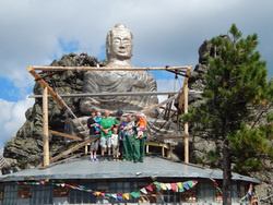 В августе прошлого года в монастыре открыли семиметровую статую Будды