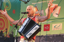 Российские пранкеры позвонили музыканту от имени главы МВД Украины