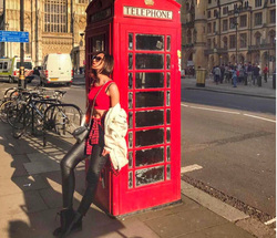 В Лондоне Бузова хорошо провела время и сделала несколько снимков для Instagram
