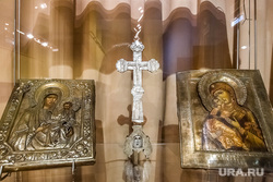 Иконы. Выставка в музее ИЗО. Тюмень, иконы, религия, икона, православие, образ