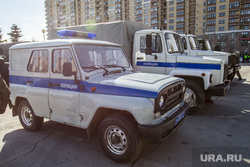 Празднование первого Дня войск Национальной гвардии. Тюмень, уазик, полицейский автомобиль