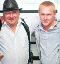 Алексей Тиханов (в шляпе) и Антон Корепанов скрываются