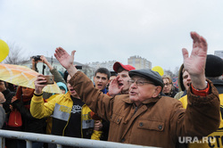 Алексей Навальный встретился с волонтерами своего штаба, выступил на митинге против Томинского ГОК и провел пресс-конференцию для журналистов. Челябинск