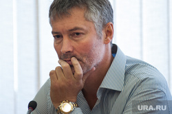 Отчет Главы Екатеринбурга Евгения Ройзмана о результатах деятельности за 2016 год. Екатеринбург , ройзман евгений, портрет