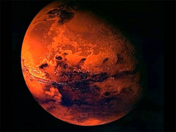 Ученые выяснили, что марсианские каньоны во много раз глубже, длиннее и шире, чем Гранд-Каньон в США.