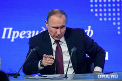 12 ежегодная итоговая пресс-конференция Путина В.В. (перезалил). Москва, портрет, указательный палец, путин владимир, жест рукой