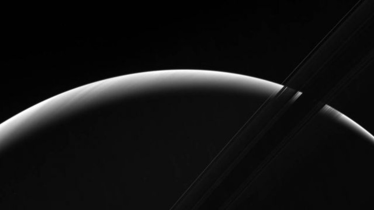 Снимки Сатурна на расстоянии 1 миллион километров