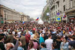 Несанкционированный митинг на Тверской улице. Москва, тверская, митинг, горожане, день россии