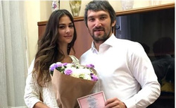 Анастасия и Александр Овечкины продумывали детали своей свадьбы почти год после регистрации брака