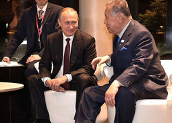 Владимир Путин довез экс-премьера Японии до гостиницы