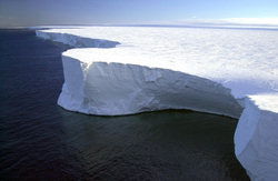 Специалисты считают, что оторвавшийся ледник навсегда изменит ландшафт Антарктиды