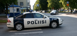 По данным финской полиции, наезд на пешеходов совершил пьяный водитель