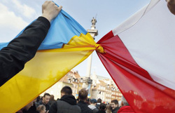 Киев требует убрать из польских документов изображение мемориала во Львове