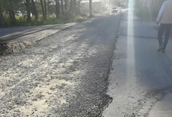Жители Чусового не верят, что ремонт дороги близок к завершению