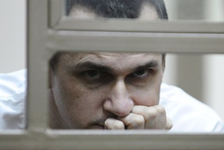 Олега Сенцова везут в Челябинск тюремным вагоном