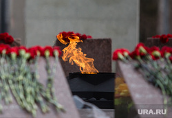 Вечный огонь .Сургут, вечный огонь, мемориал славы, день победы, 9 мая