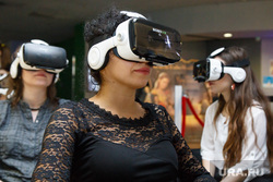 Презентация первого российского VR кинозала (виртуальная реальность). Екатеринбург, vr, virtual reality, виртуальная реальность, очки vr, шлем виртуальной реальности, vr кинозал