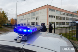 Эвакуация 18 школы после обнаружения предмета похожего на взрывное устройство. Сургут