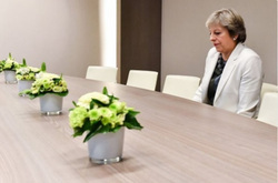 Возможно, британский премьер-министр просто хотела побыть в тишине
