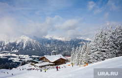 Клипарт depositphotos.com, горнолыжный комплекс, зимние виды спорта, горнолыжный курорт, катание на лыжах, горы