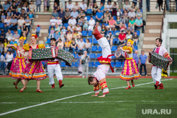 Сабантуй - национальный праздник башки и татар. Сургут, сабантуй, русские народные танцы