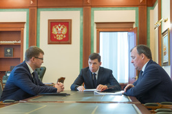 Вместе с Евгением Куйвашевым собеседование проводил первый вице-губернатор Алексей Орлов