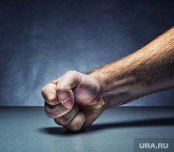 Клипарт депозитфото, кулак, бить кулаком по столу