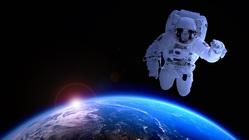 В ходе пребывания на МКС члены экипажа будут выходить в открытый космос