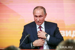 Ежегодная итоговая пресс-конференция президента РФ Владимира Путина. Москва, портрет, галстук, путин владимир