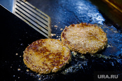 Новая бургерная Volk Burgers. Екатеринбург, еда, говядина, котлета для бургера, жарка котлеты