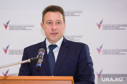 Всероссийская научно-практическая конференция «Профессиональные государственные гражданские служащие: вызов и реалии современности». Сургут, холманских игорь