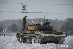 Свердловский полигон., военная техника, танк