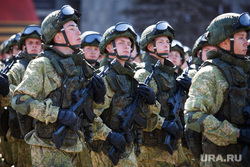 Парад Победы и Бессмертный полк. Екатеринбург, армия, марш