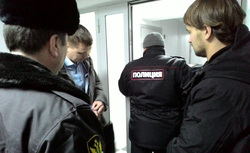 Экс-проректор ТИУ Александр Ошибков скрывается от суда