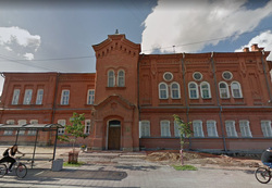 Если это здание заберет РПЦ, екатеринбургский мужской хоровой колледж останется без помещения