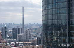 Екатеринбург со смотровой площадки БЦ "Антей", телебашня, мегаполис, бц высоцкий, недостроенная телевышка