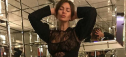 Дочь уральского экс-депутата оголила грудь на показе Dior. ФОТО