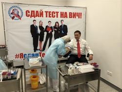 Губернатор поддержал акцию «Ямал, тестируйся на ВИЧ»