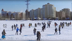 Уральцы танцуют вне зависимости от политической обстановки