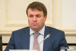 Президиум в резиденции губернатора по строительству жилья для сирот. Екатеринбург, карамышев александр