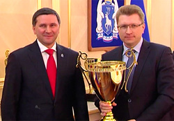Глава Тазовского района Александр Иванов часто получал губернаторские награды