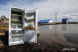 Наводнение в Ишиме 2017 года. Тюменская область, холодильник, наводнение, паводок