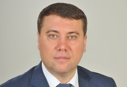 Иван Абрамов оставил Госдуму ради Совета Федерации