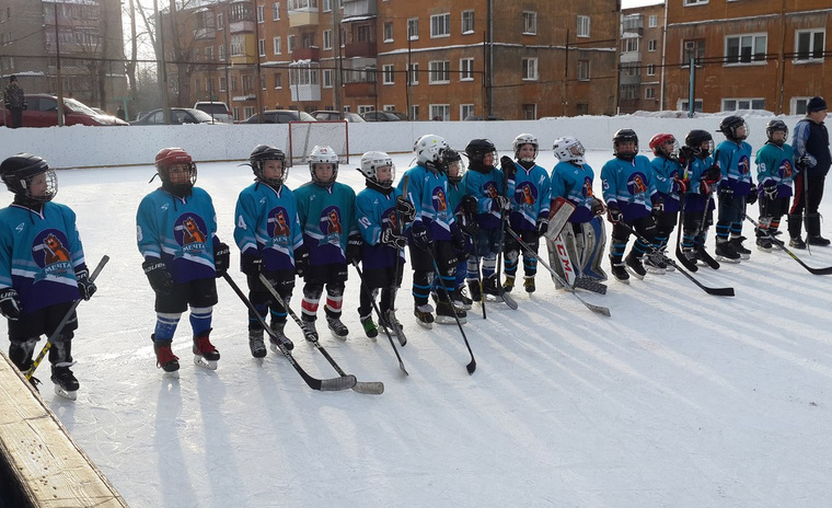 Дворовая хоккейная команда стала чемпионом России
